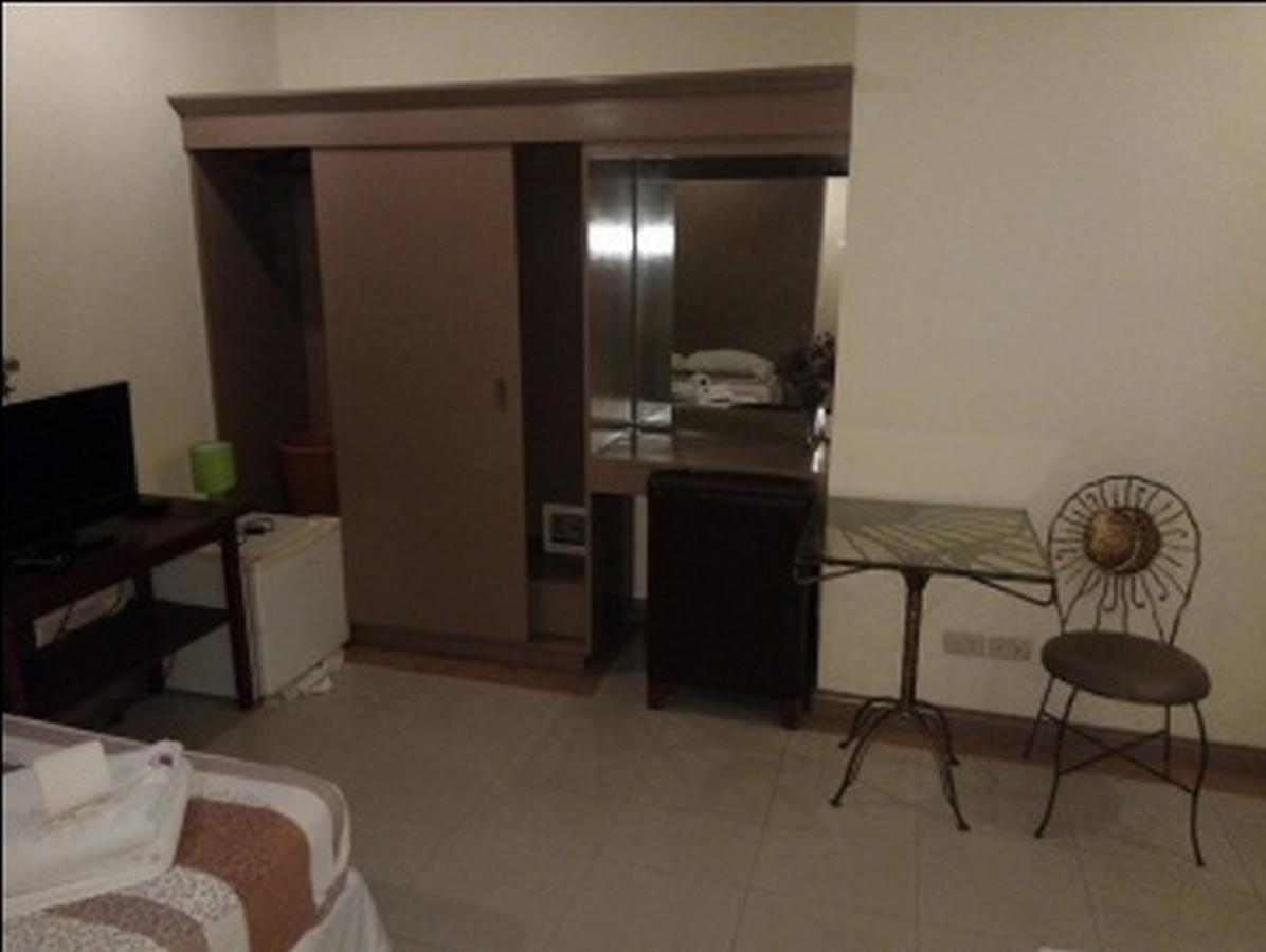 Balibago Villa Hotel Angeles Eksteriør bilde