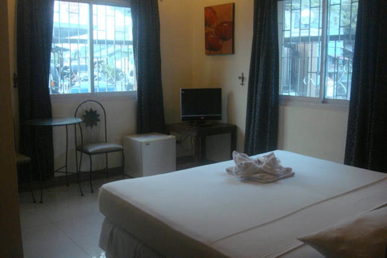Balibago Villa Hotel Angeles Eksteriør bilde